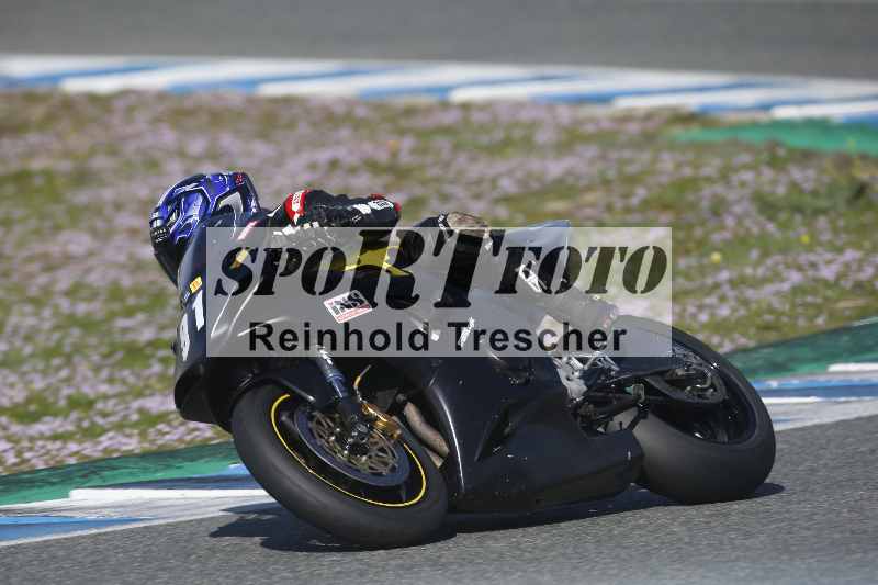 /02 29.01.-02.02.2024 Moto Center Thun Jerez/Gruppe schwarz-black/91